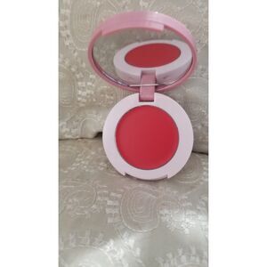 The Doll 10 In The Mood Cherry Tint is a pH-adaptive